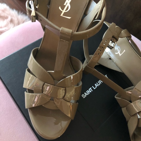 Authentic YSL Tribute Sandals - Picture 1 of 5